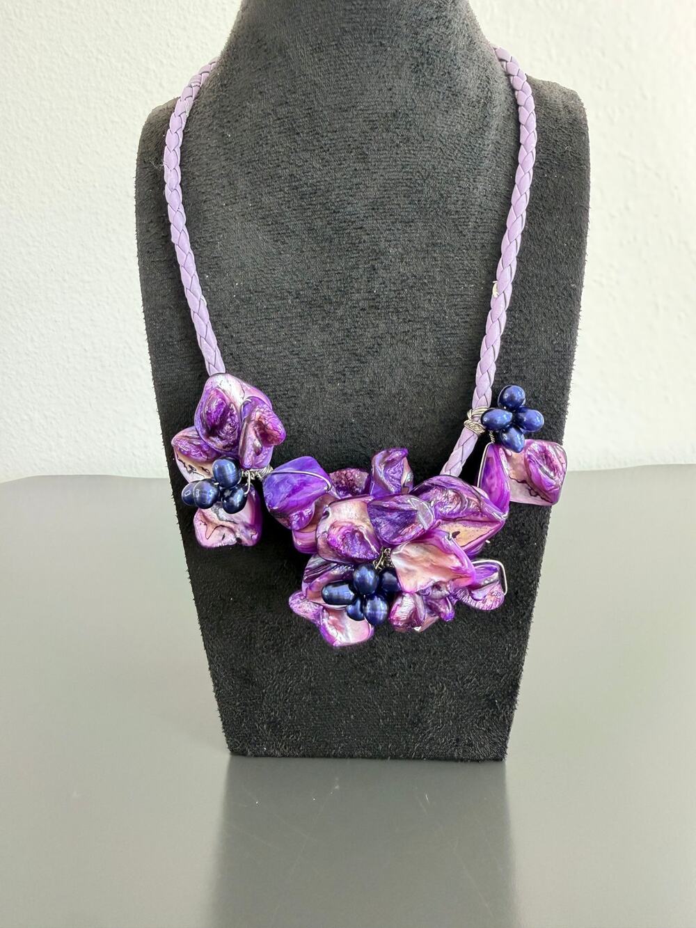 Vintage necklace artisan purple statement floral stone & freshwater faux pearls